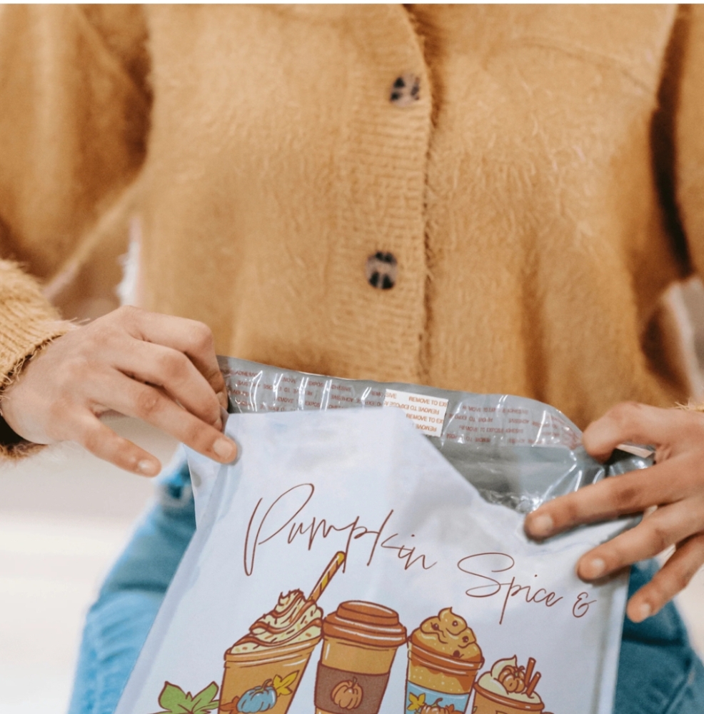 20 10X13 Pumpkin Spice Latte Poly Mailers - Picture 6 of 7